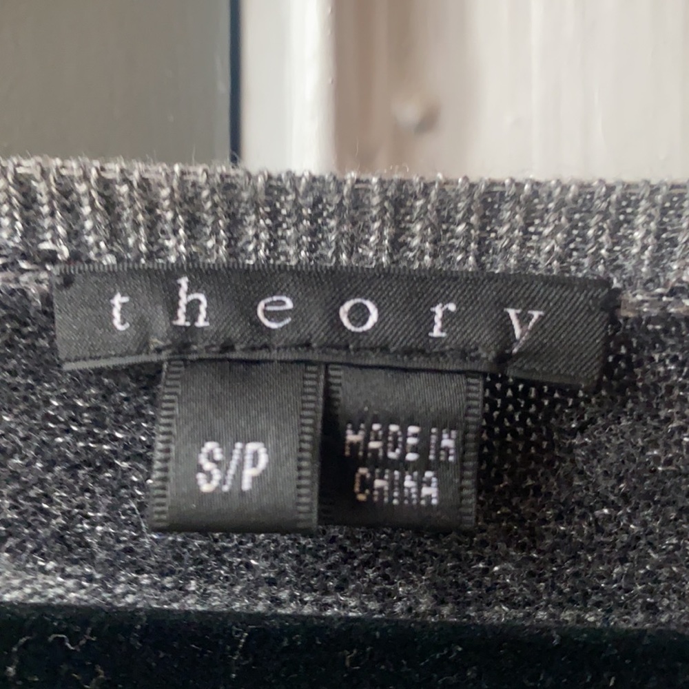 Theory Long Sleeved Shirt View 3